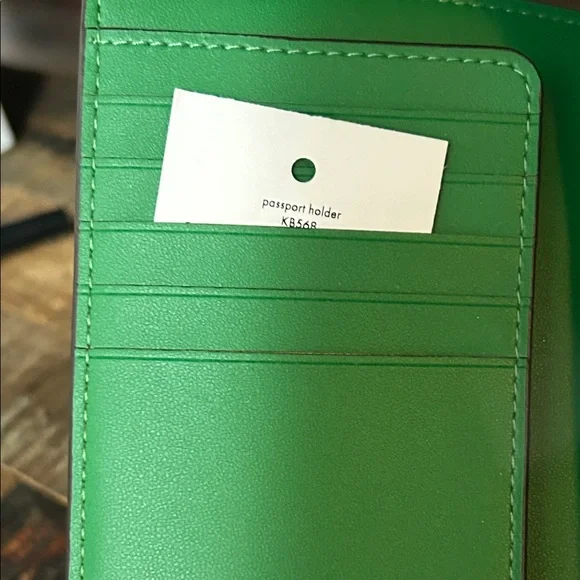 Kate Spade Watermelon passport holder/cover NWT - Picture 7 of 9